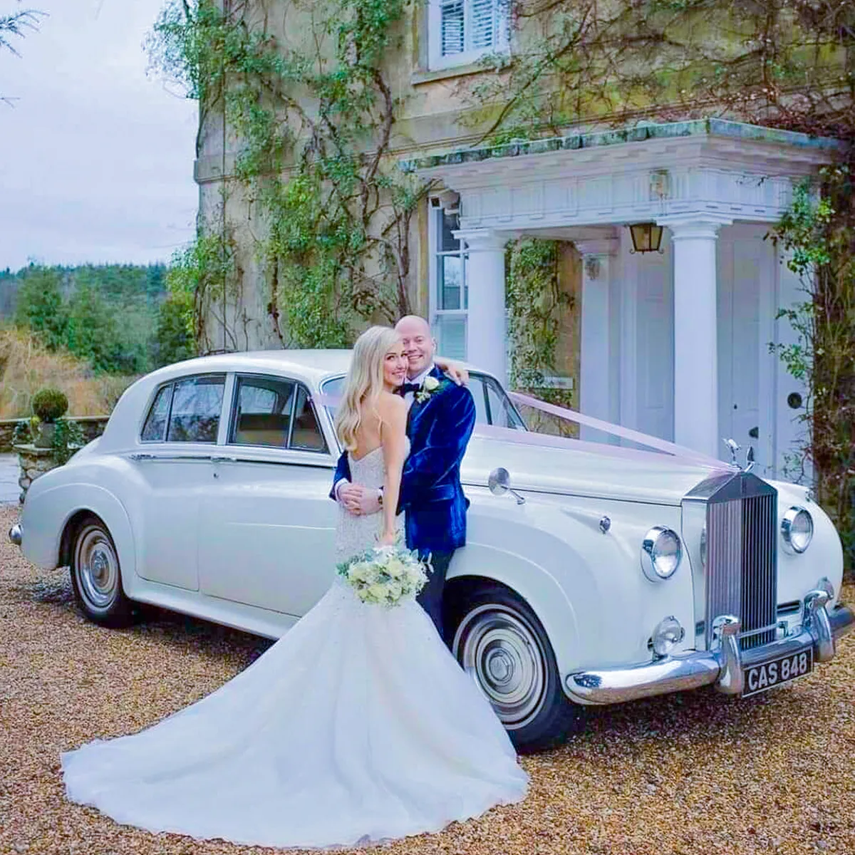 Rolls Royce at Indian wedding - vintage car for baraat ceremony