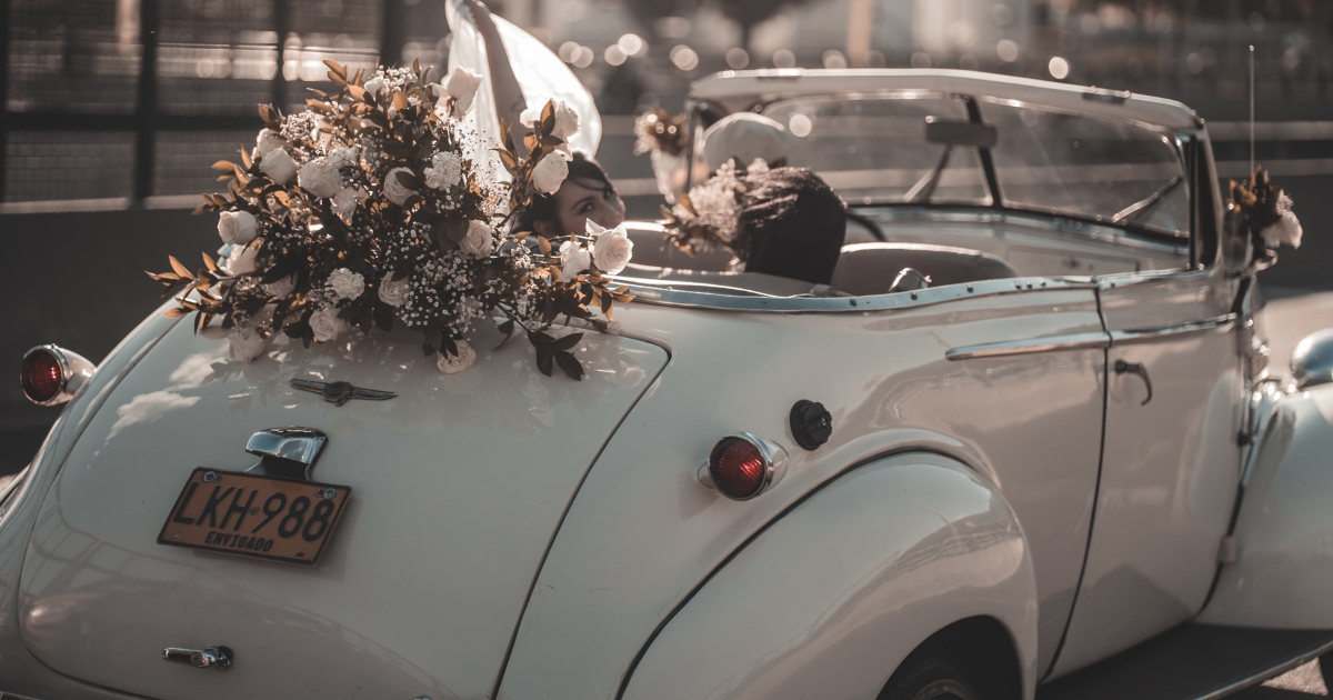 Antique Car Rentals for Wedding
